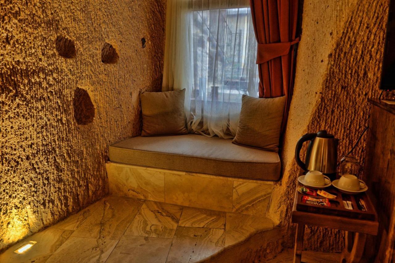 Eyes Of Cappadocia Cave Hotel Uchisar Εξωτερικό φωτογραφία