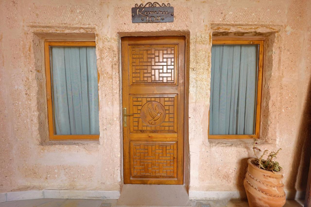 Eyes Of Cappadocia Cave Hotel Uchisar Εξωτερικό φωτογραφία