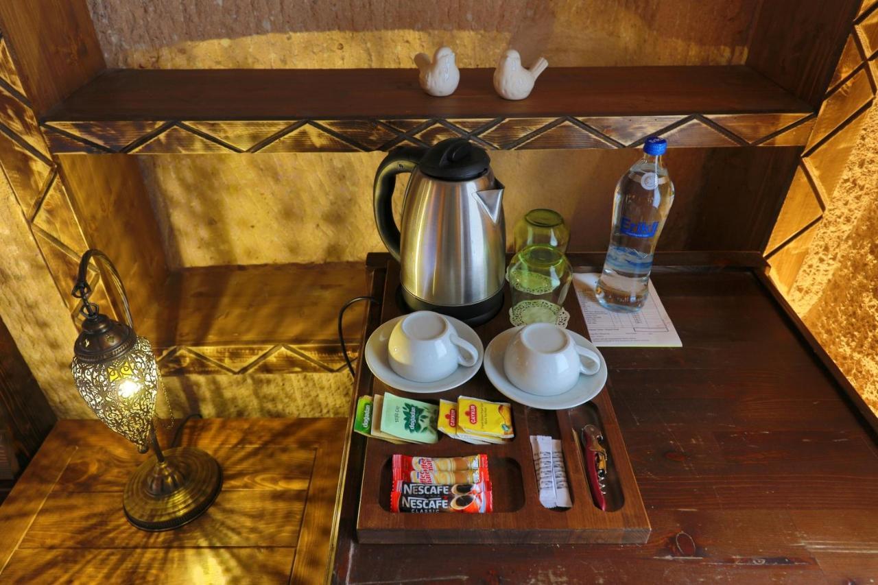 Eyes Of Cappadocia Cave Hotel Uchisar Εξωτερικό φωτογραφία