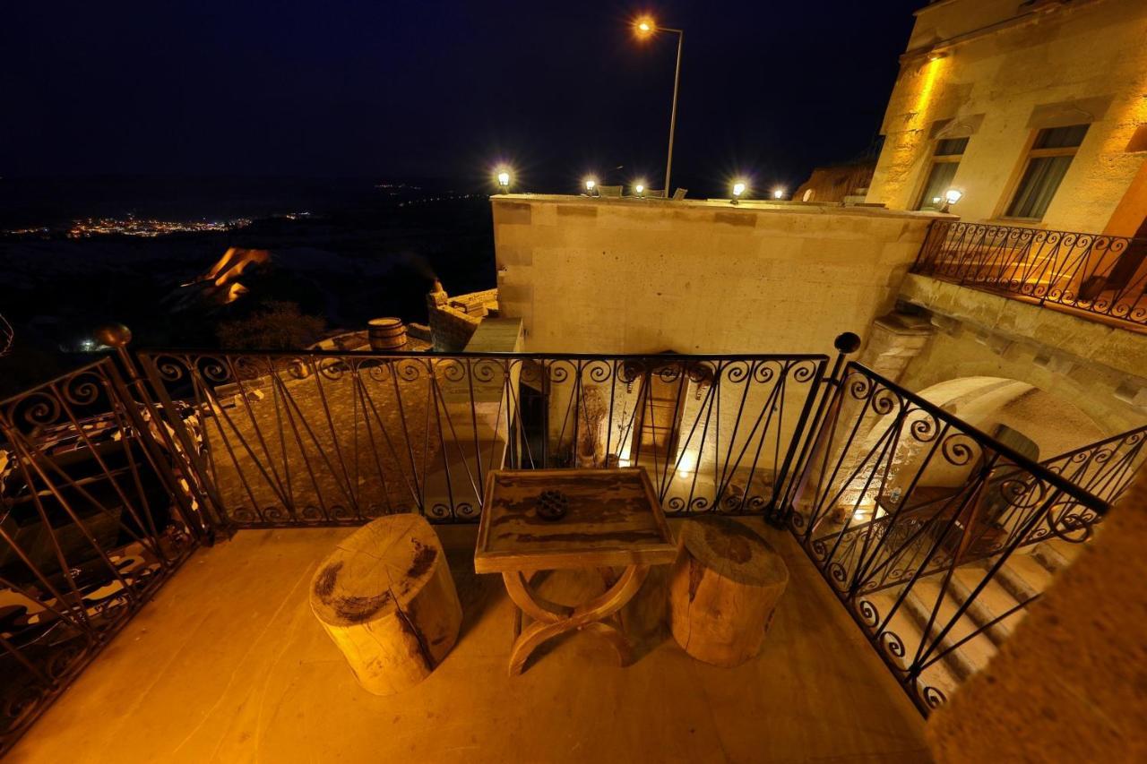 Eyes Of Cappadocia Cave Hotel Uchisar Εξωτερικό φωτογραφία