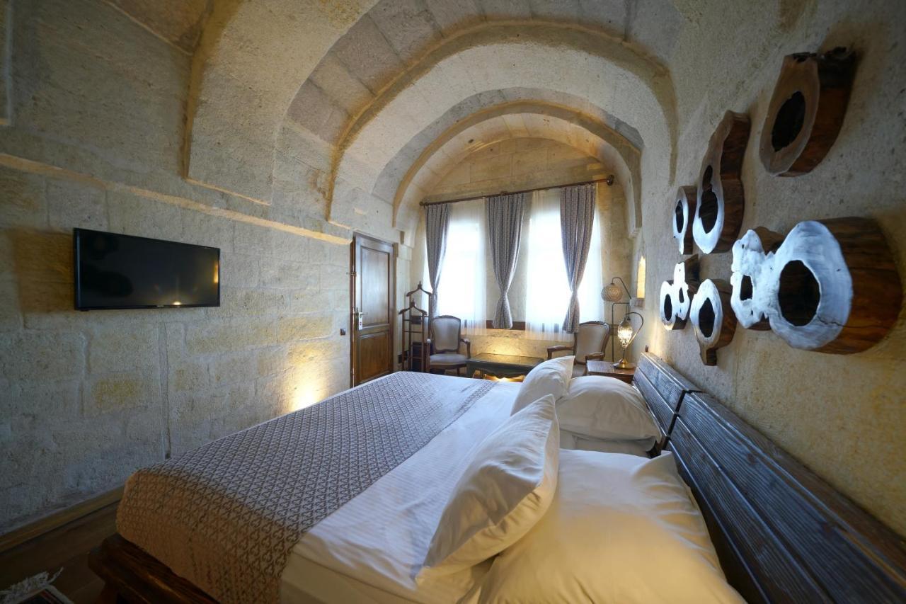 Eyes Of Cappadocia Cave Hotel Uchisar Εξωτερικό φωτογραφία