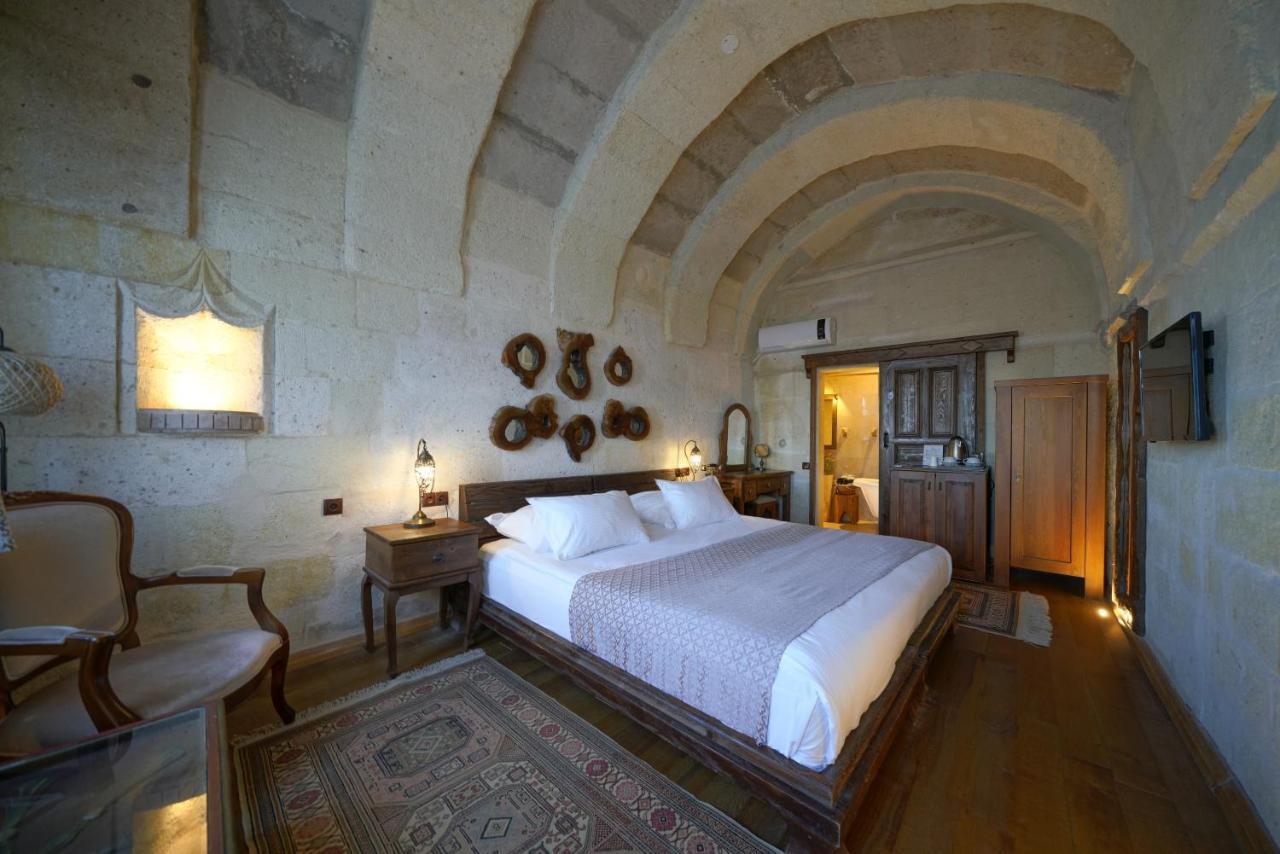 Eyes Of Cappadocia Cave Hotel Uchisar Εξωτερικό φωτογραφία